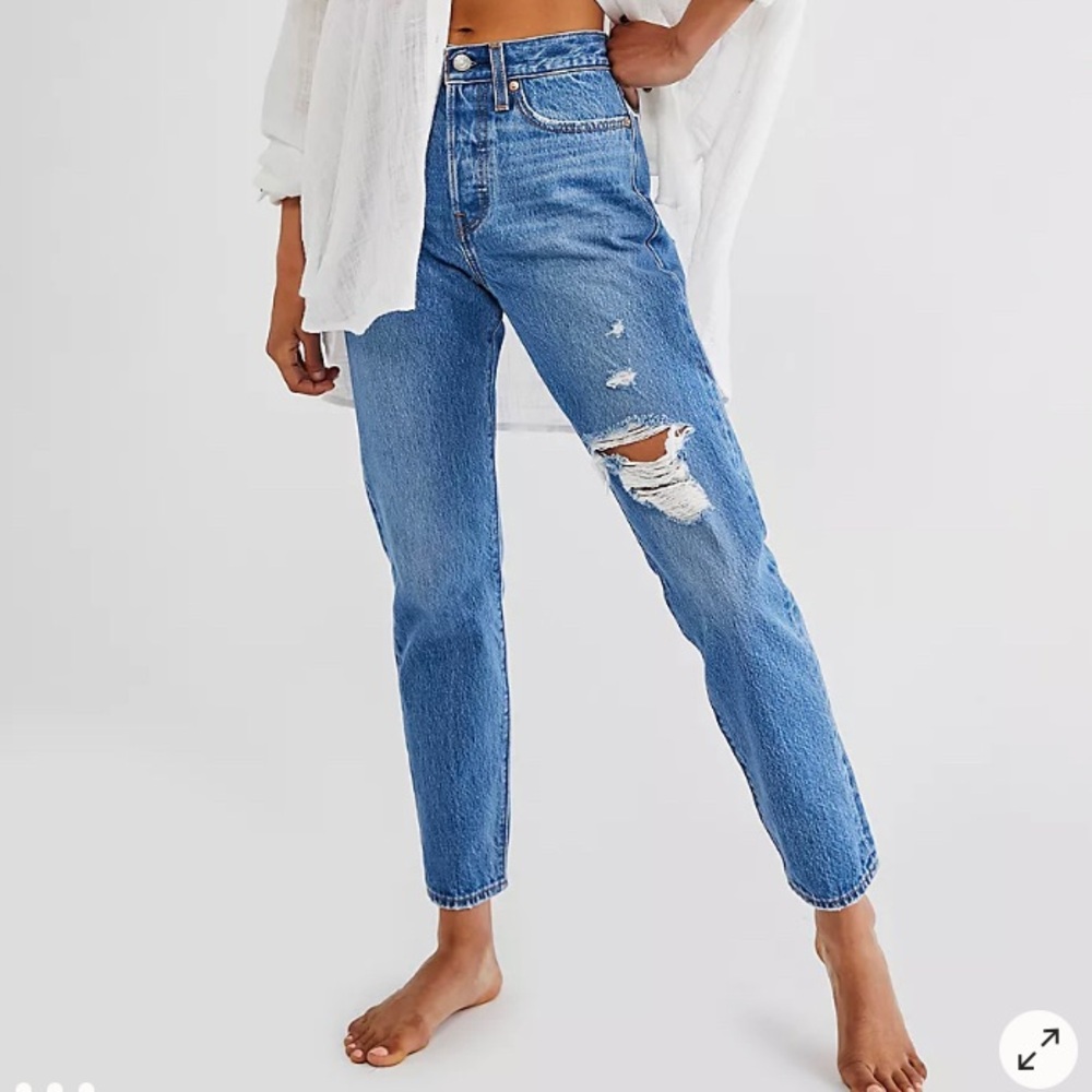 Levi’s Wedgie Icon in Athens Hera Size 28 NEW